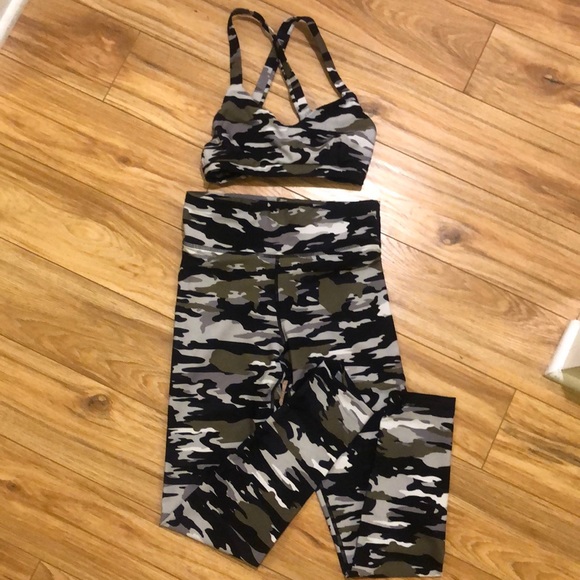 FULL SET the upside pearl camo BNWOT - Picture 4 of 9